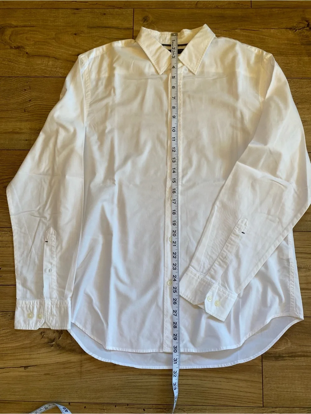 Banana Republic crisp white